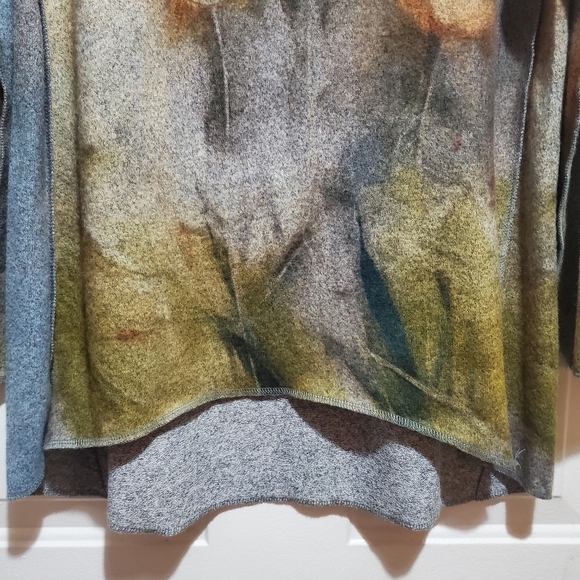 Lily London Watercolor Abstract Floral High-Low Tunic Top Size Large - Picture 5 of 12